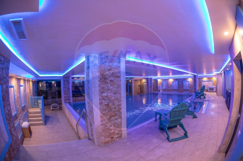 Hotel / Pensiune cu 39 camere de vânzare/zona Murighiol