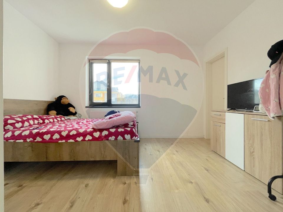 3 room Apartment for sale, Tractorul area