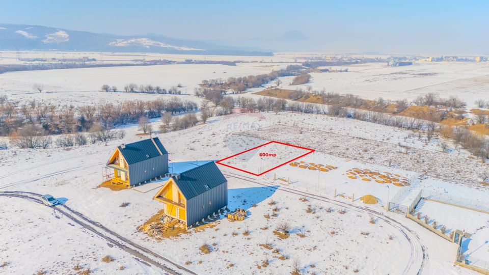 Teren 600 mp/Rasnov/Intravilan