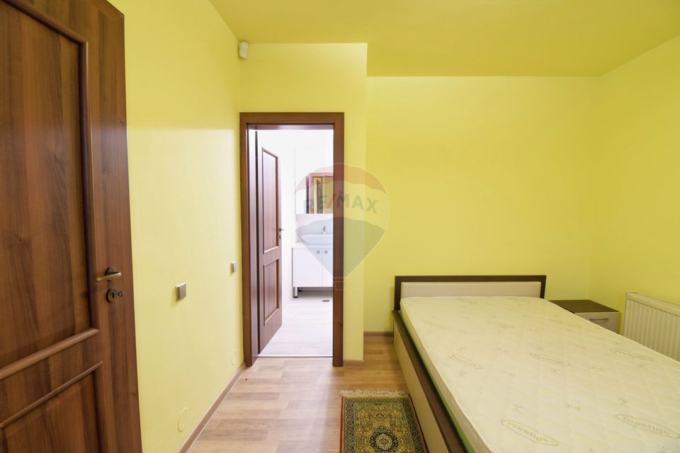 Casa cu 5 camere de inchiriat, zona Becas