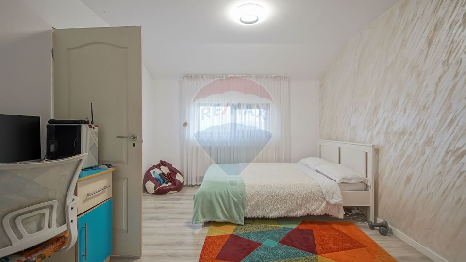 9 room House / Villa for sale, Stupini area