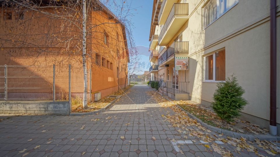 Apartament cu 3 camere, de vânzare, Râșnov - Comision 0%