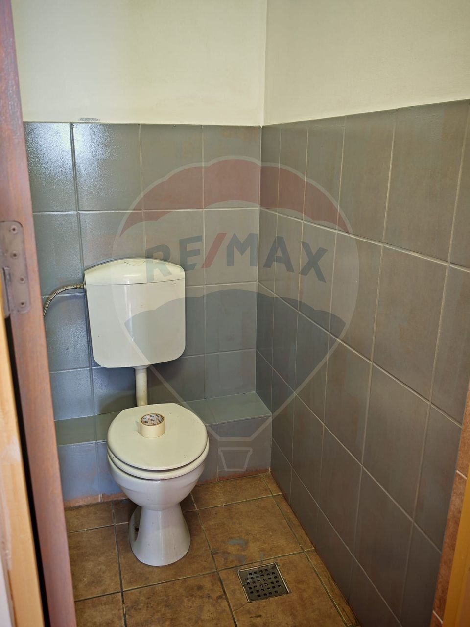 120sq.m Commercial Space for rent, Bucurestii Noi area