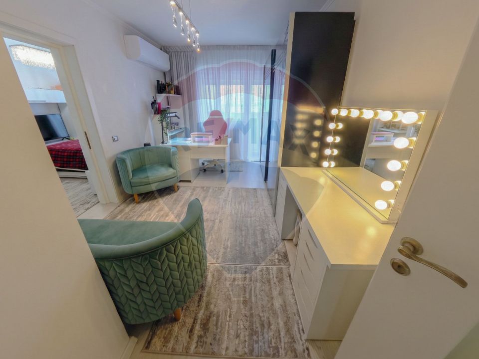 4 room Apartment for sale, Unirii area