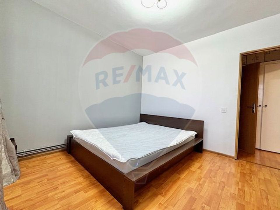 Apartament 2 camere de închiriat – B-dul. Saturn 41 Brașov