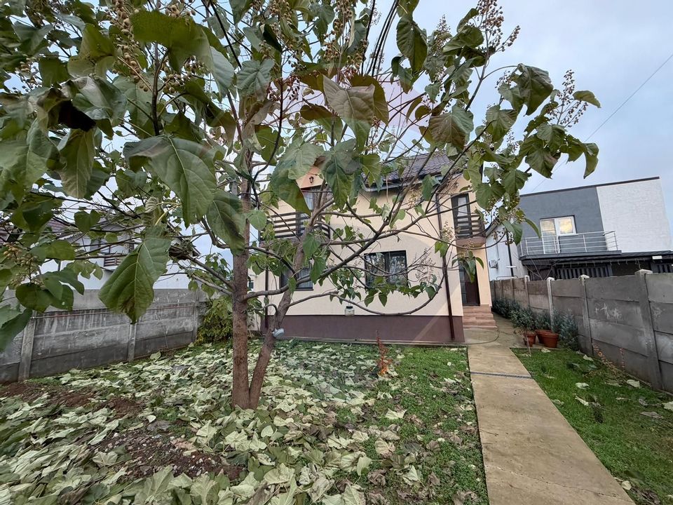 4 room House / Villa for sale, Bariera Valcii area