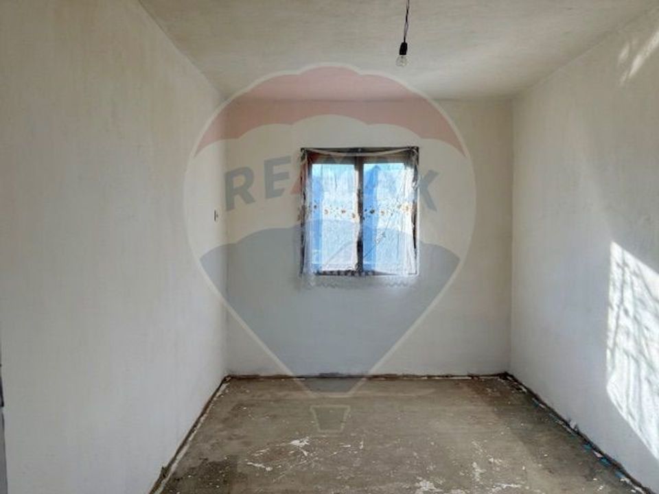 Casă / Vilă cu 3 camere de vânzare