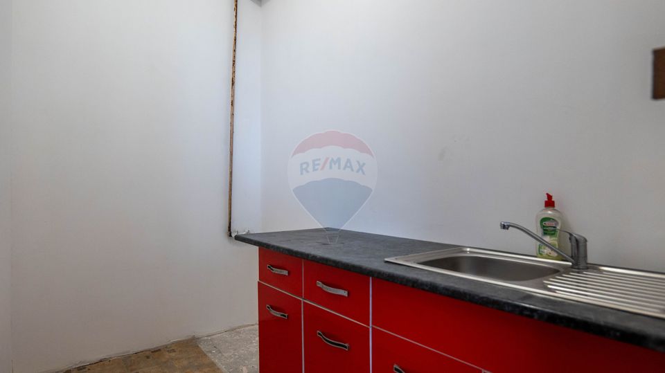 Casa cu camere de închiriat, baie și bucătărie - Nepal & Sri Lanka