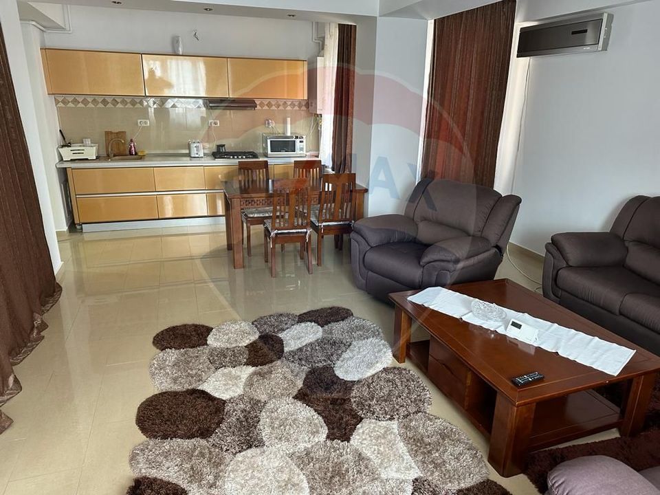 Apartament cu 2 camere de vânzare în Mamaia Nord