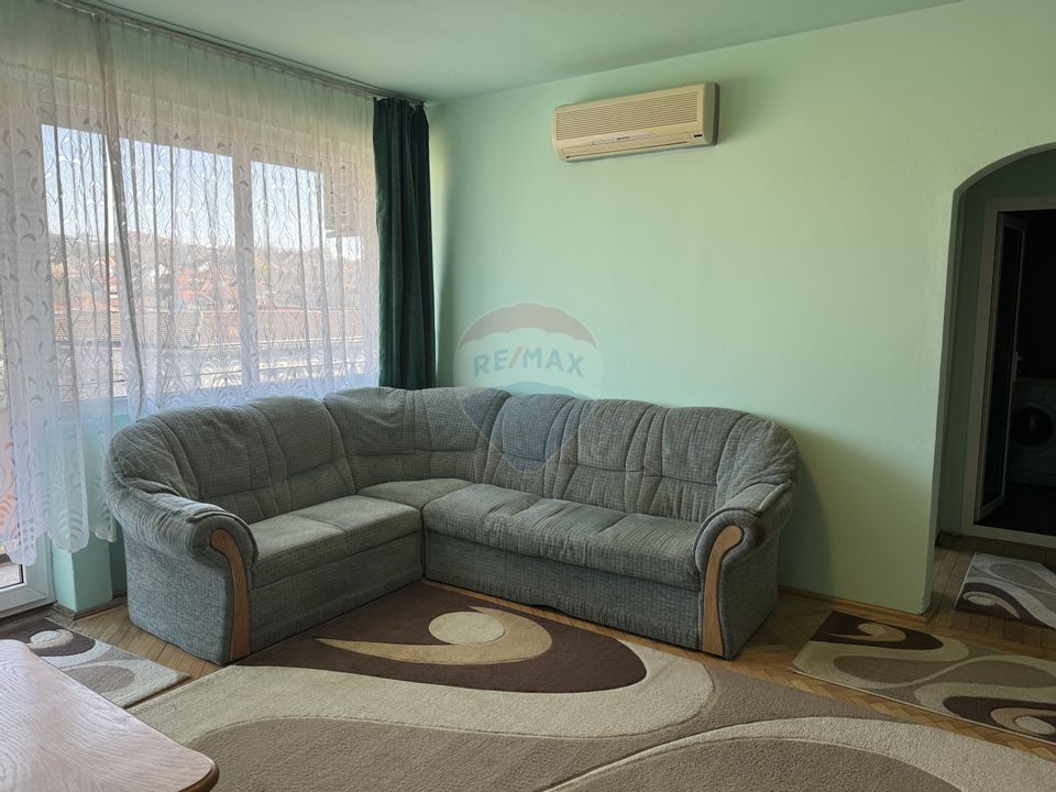 Apartament cu 2 camere de închiriat pe strada Piața București