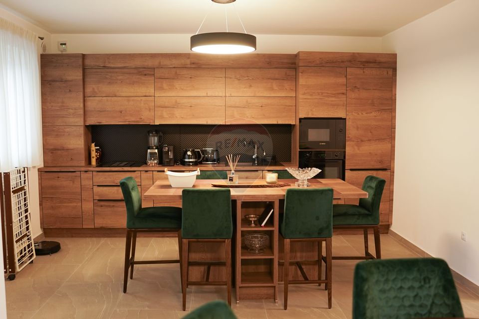 4 room House / Villa for sale