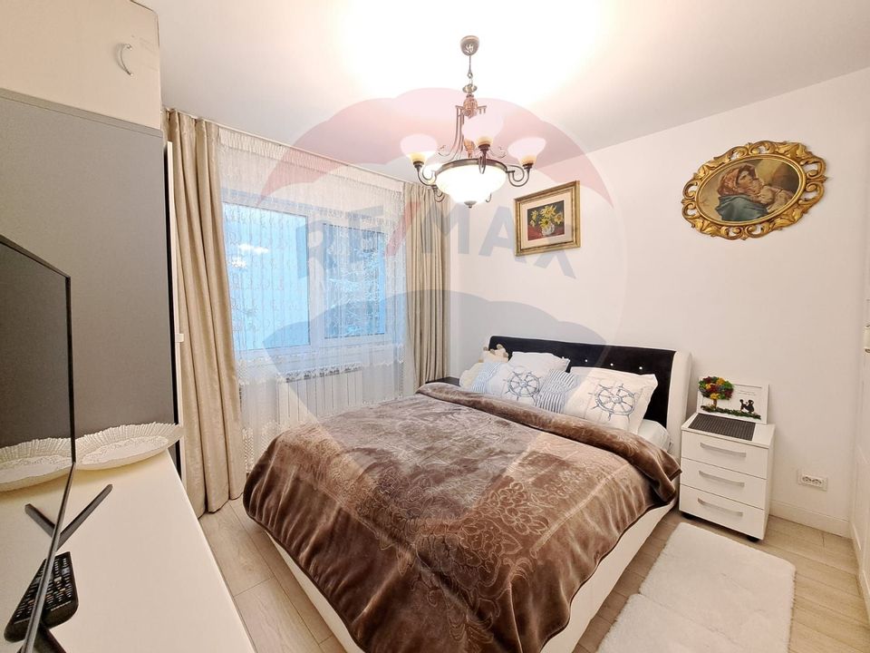 Luxury 7 rooms apartment for sale in Nord City Residence Pipera