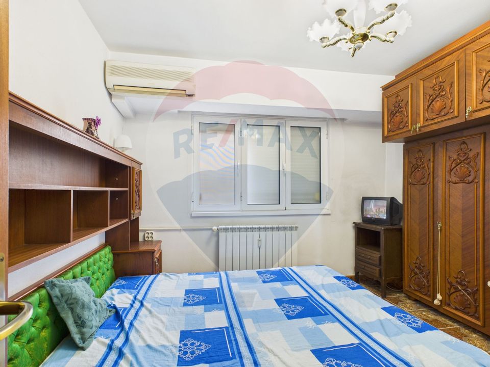 Apartament spatios  de 3 camere in Piata Iancului