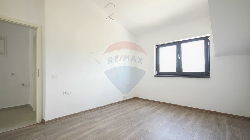 COMISION 0%! Apartament cu 2 camere | PARCARE | DECOMANDAT