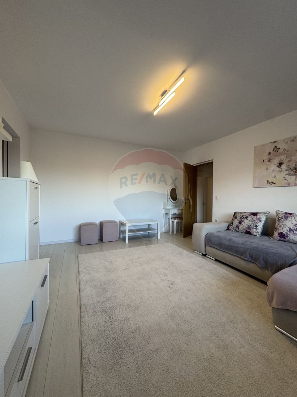 Apartament modern cu 3 camere, 2 bai, et. 1