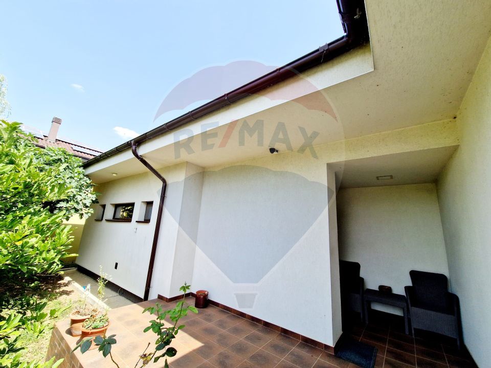 4 room House / Villa for sale