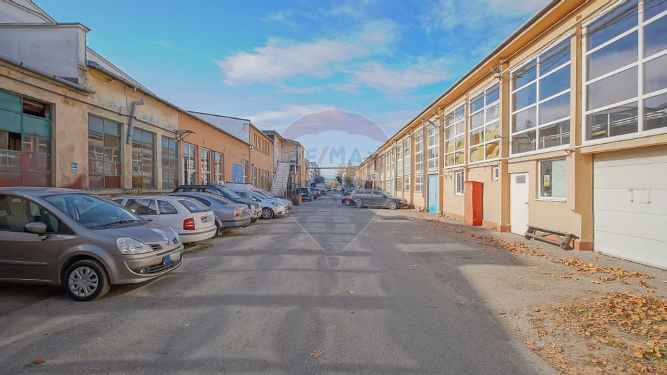 432sq.m Industrial Space for rent, Uzina 2 area