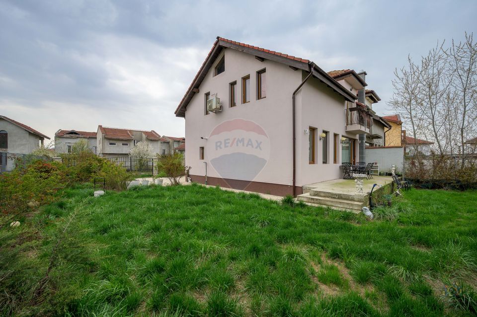 4 room House / Villa for sale, Pipera area