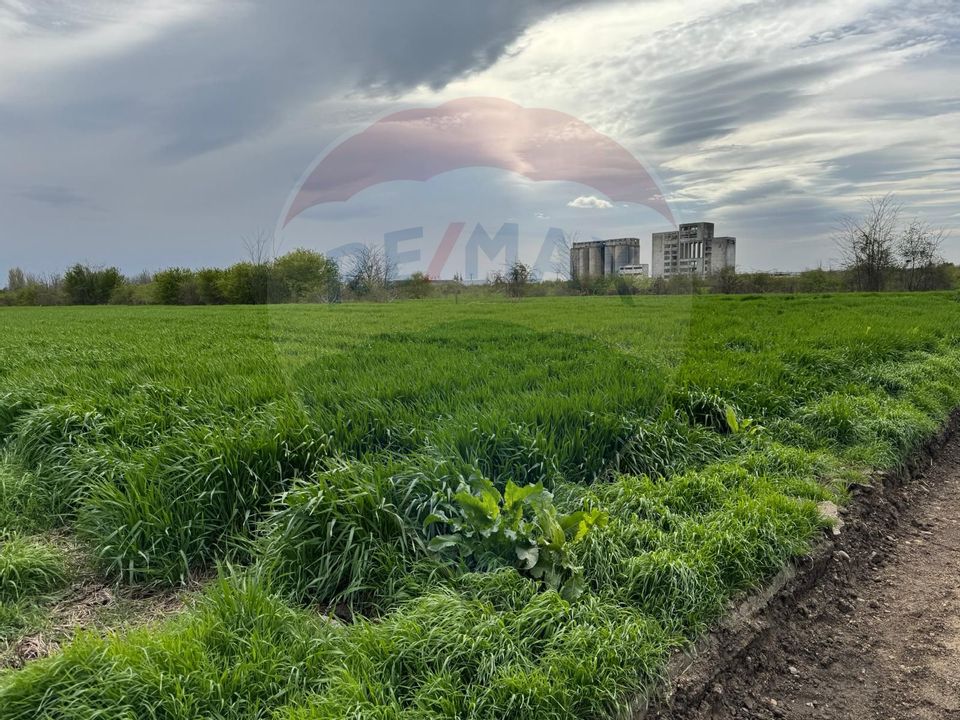 Teren cu PUZ aprobat –  Destinație logistică, industrială și servicii