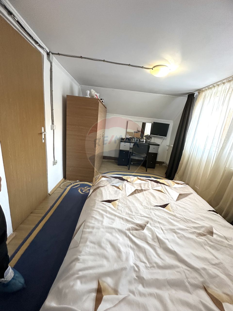 12 room Hotel / Pension for sale