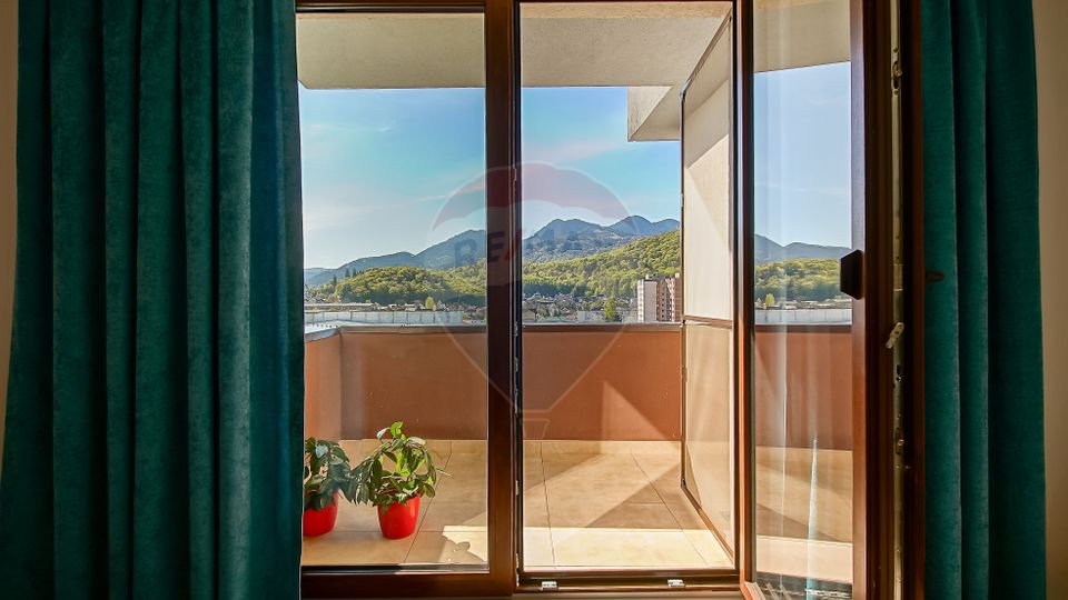 5 room Apartment for sale, Noua area