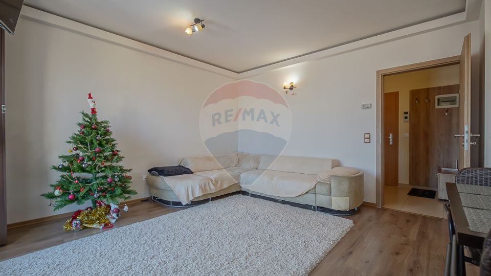 Comision 0% ! Apartament de 3 camere, Tractorul, Brașov