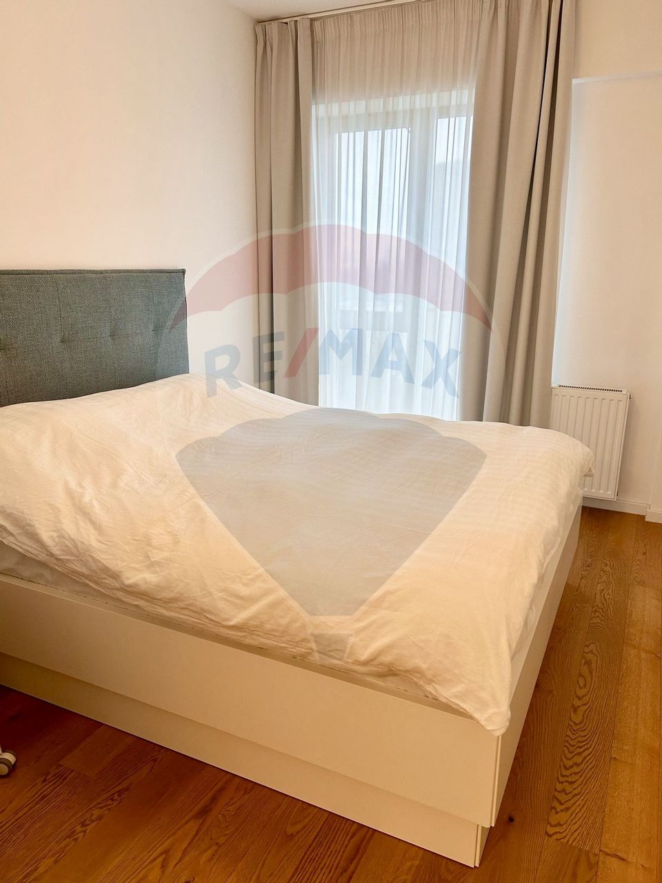 Apartament cu 2 camere de închiriat în zona Aviatiei