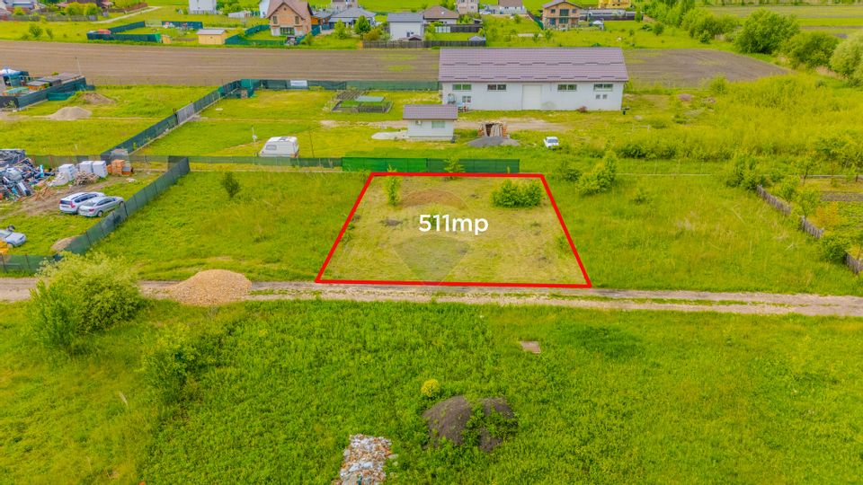 Teren 511mp Bod / Strada Uranus/ Intravilan