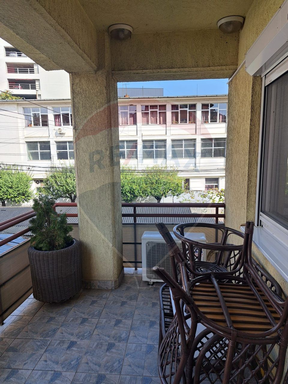 4 room Apartment for rent, P-ta Mihai Viteazul area