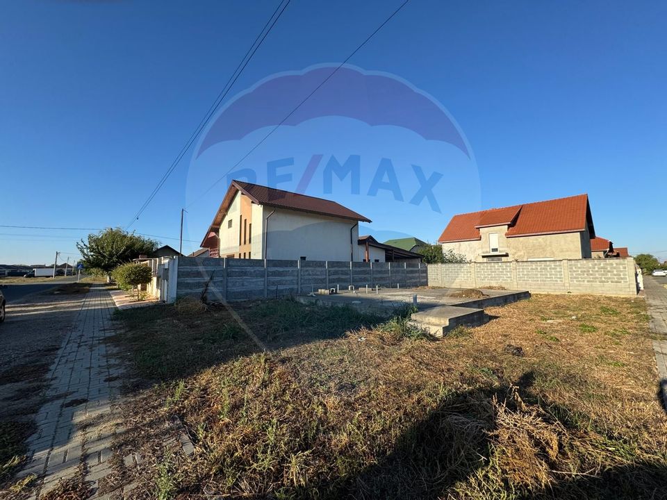 Land 251sqm Vladimirescu / Strada 13