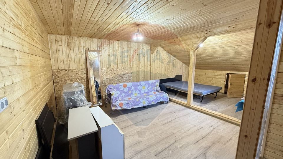 Casă / Vilă cu 3 camere de închiriat în zona Giurgiului