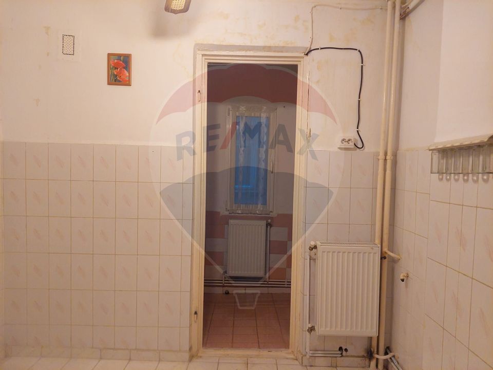 Apartament cu 3 camere de vanzare