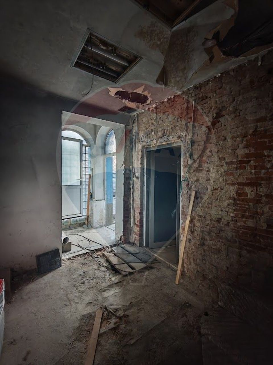 350sq.m Office Space for rent, Ultracentral area