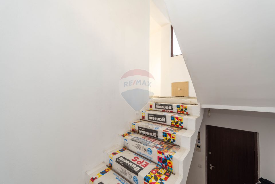 Special villa with 3 levels for sale Pantelimon - Cernica Forest