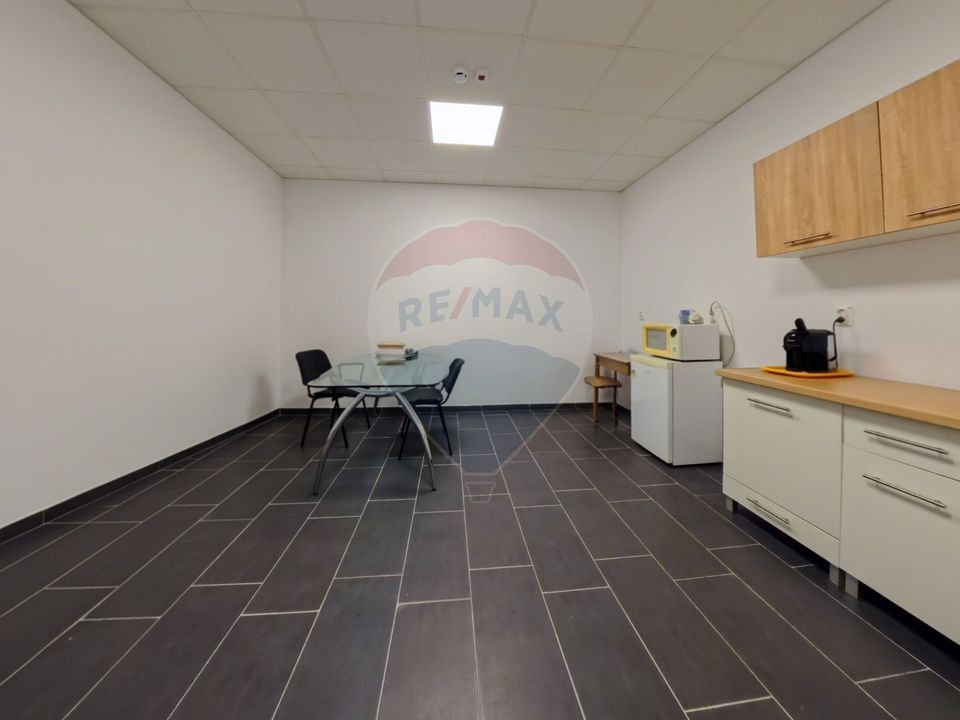 Hala de inchiriat Clasa A, TRC PARK zona Metro - Bacau