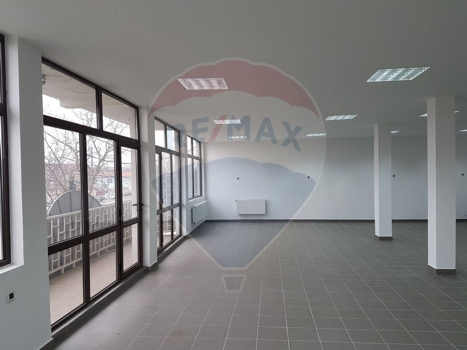 117sq.m Office Space for rent, Micalaca area