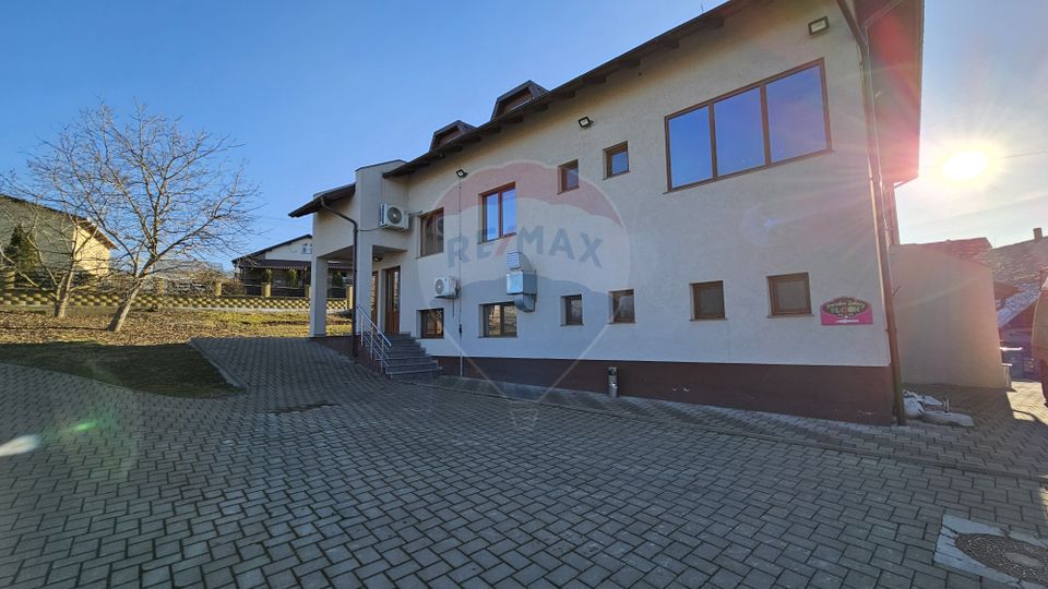 Complex comercial-cofetărie, patiserie pitzerie- Udești, Suceava