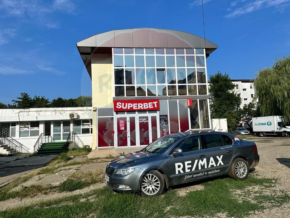 216.44sq.m Commercial Space for sale, Alecu Russo area