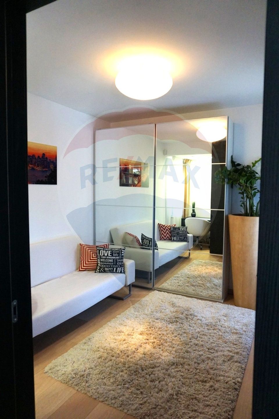 Casa  Vila cu 4 camere de inchiriat Cernica langa padure