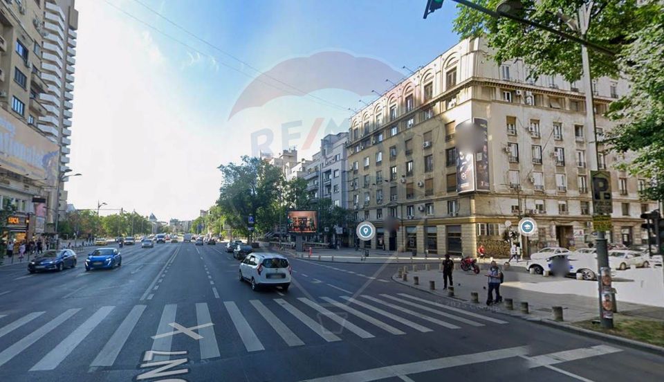 288sq.m Commercial Space for rent, P-ta Universitatii area