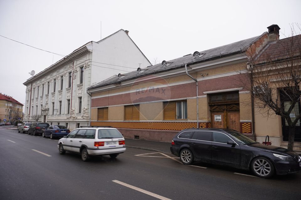 5 room House / Villa for sale