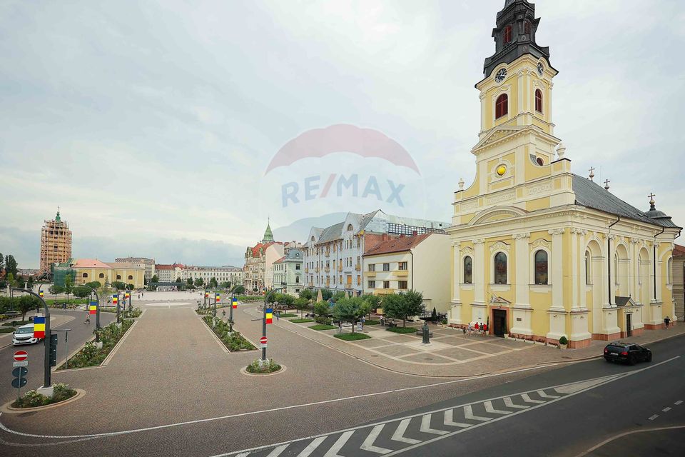 360sq.m Commercial Space for rent, Ultracentral area