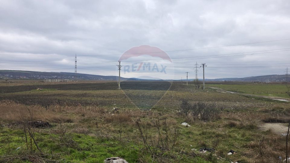 Oportunitate de investiție strategică: Teren extravilan lângă Vaslui!!