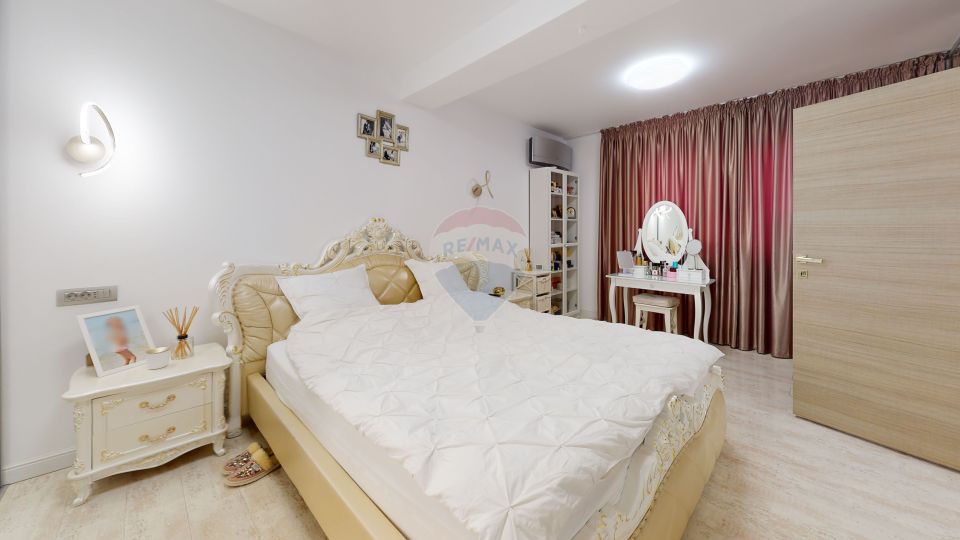 Vila in complex rezidential, multiple locuri joaca & piscina