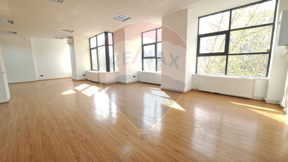 Central office space for rent 162 sqm in Unirii area