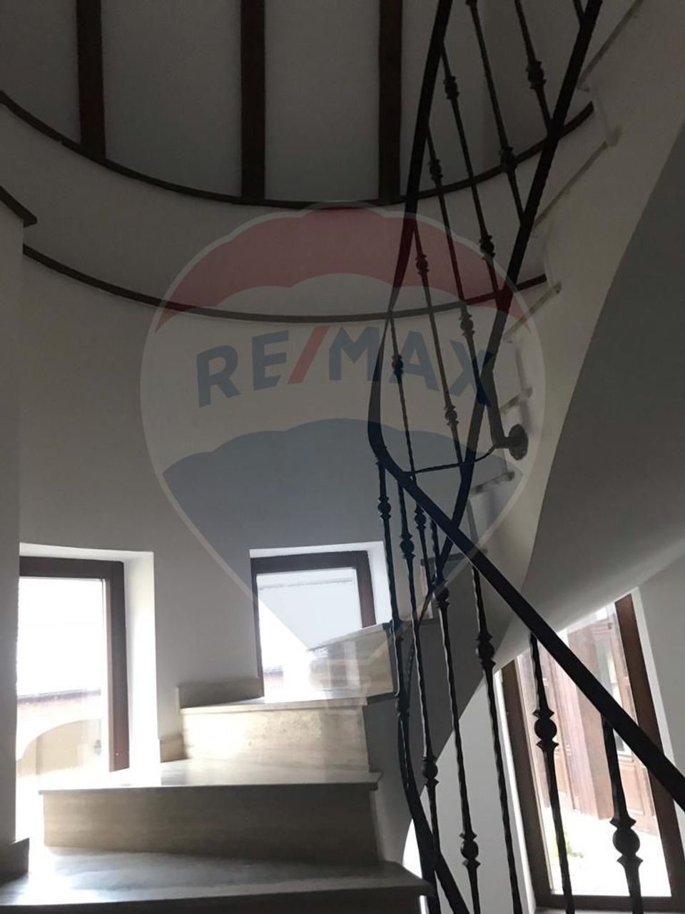 Spatiu comercial, vila luxoasa in Centrul Sibiului de inchiriat