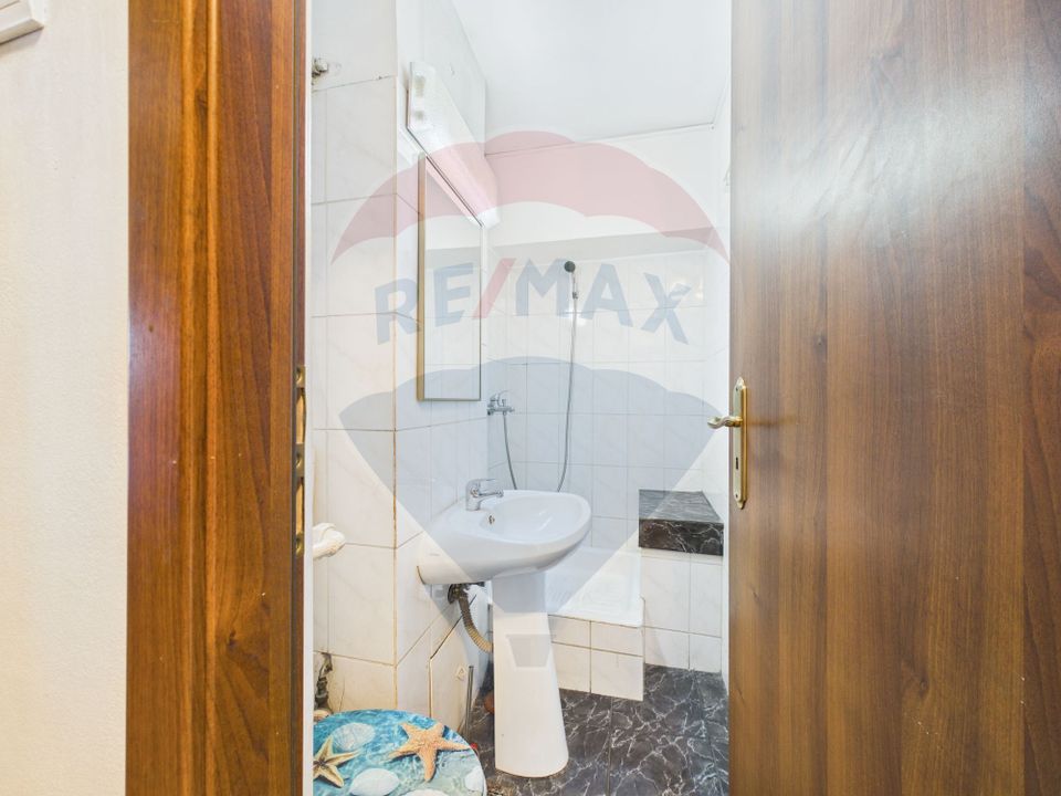 De vanzare | Apartament 4 camere pe Stefan cel Mare, Bucuresti