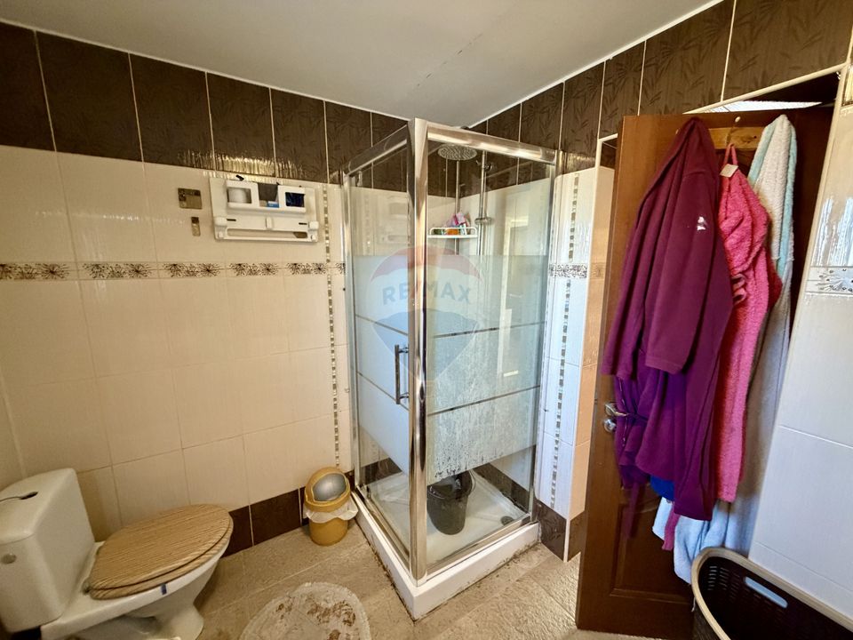 4 room House / Villa for sale