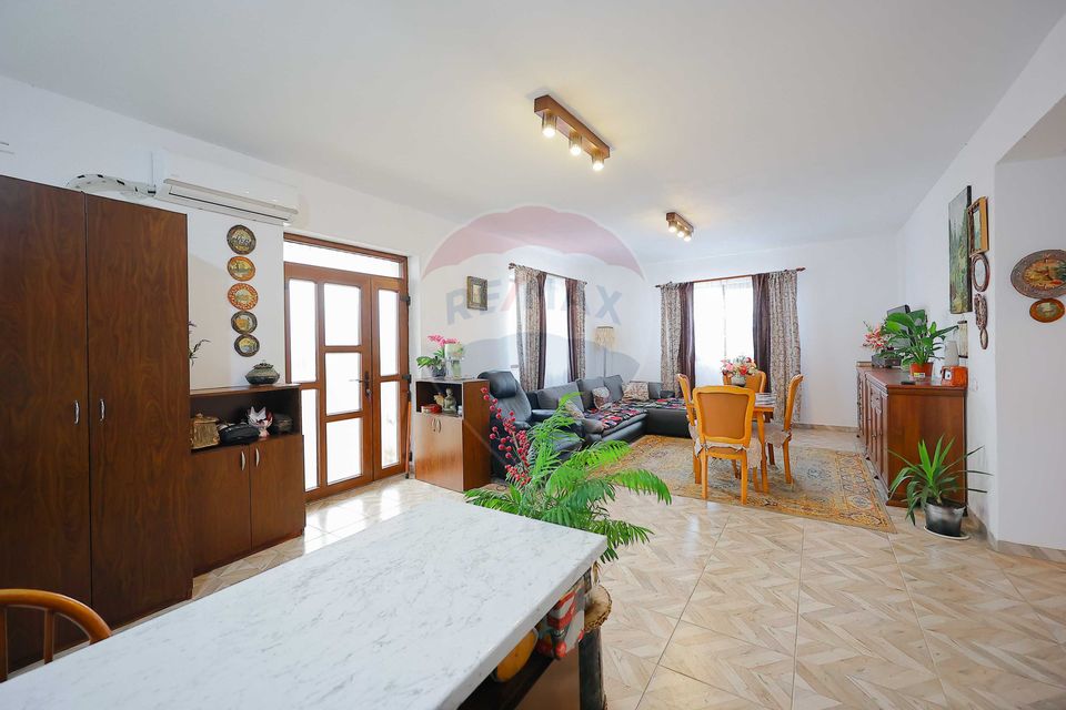 3 room House / Villa for sale