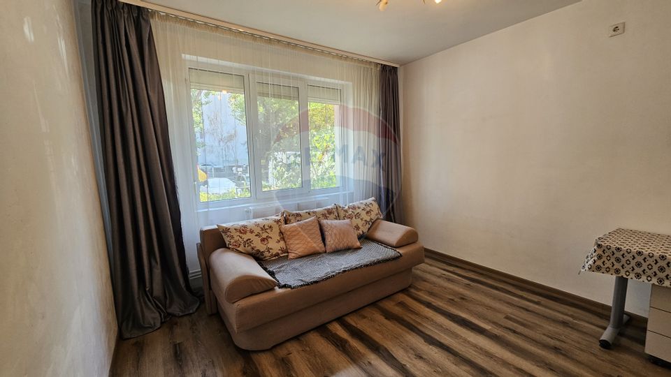 Apartament cu 3 camere de vânzare în zona Pacii, mobilat și utilat